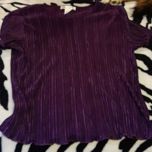 5/$20 Size Medium Tradition Top